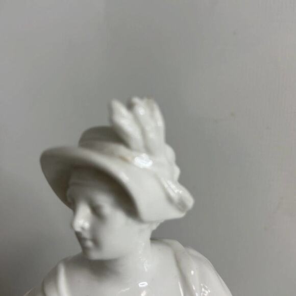 KPM BERLIN PORCELAIN LADY BASKET SWEET MEAT DISH - Picture 3 of 8